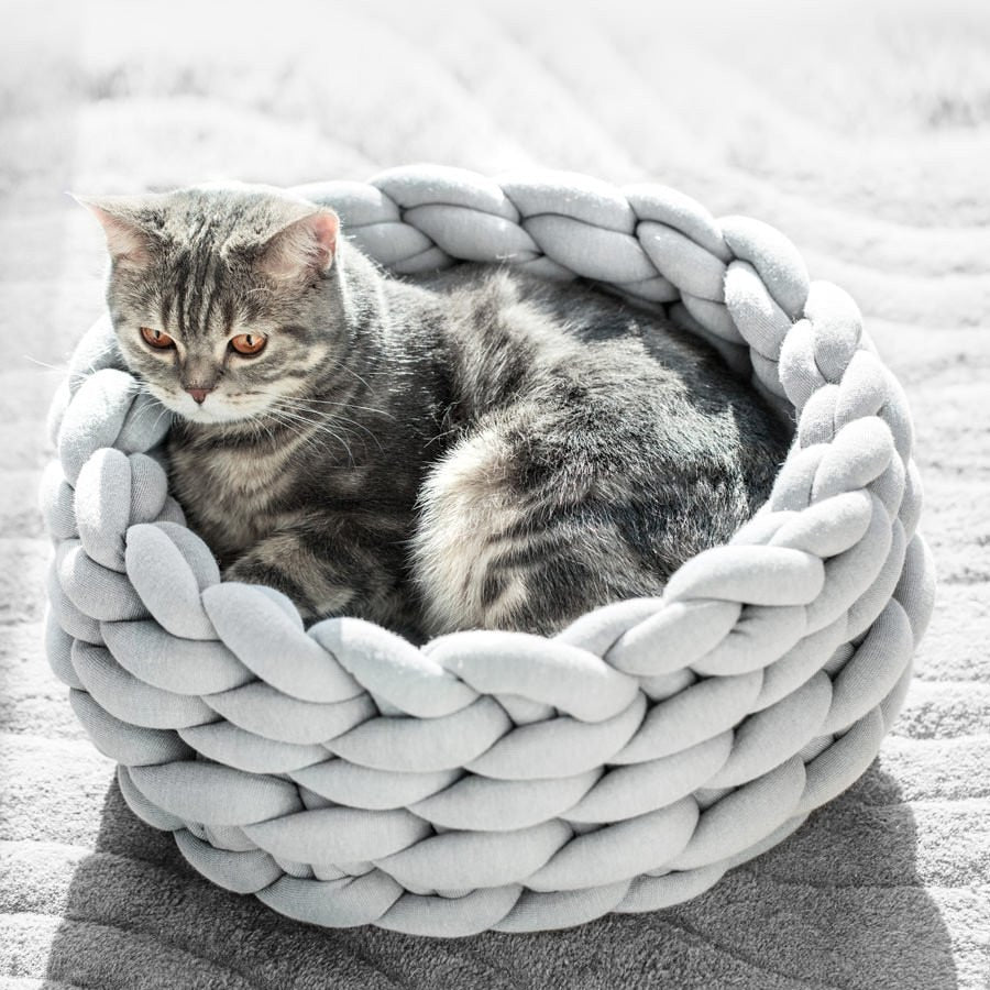 Warm Woven Cat Bed