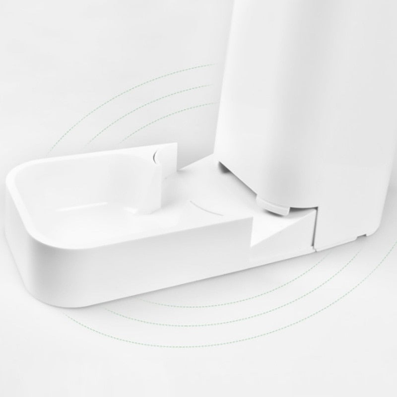 Simple Pet Automatic Feeder
